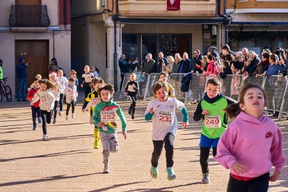 La carrera de Almazán aunó deporte y diversión.