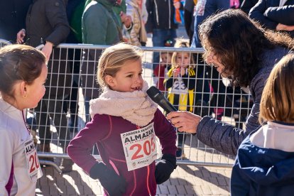 La carrera de Almazán aunó deporte y diversión.