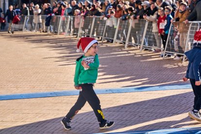 La carrera de Almazán aunó deporte y diversión.