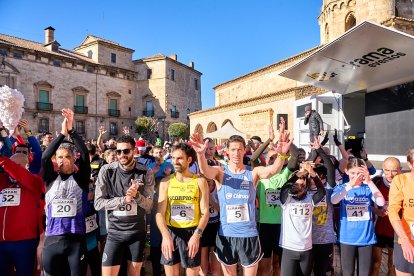 La carrera de Almazán aunó deporte y diversión.