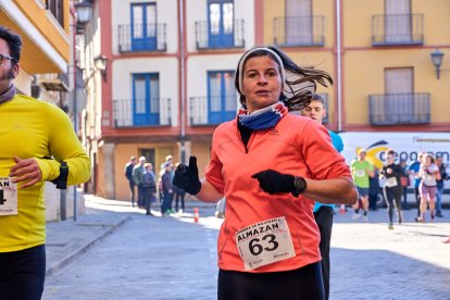 La carrera de Almazán aunó deporte y diversión.