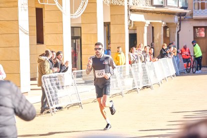 La carrera de Almazán aunó deporte y diversión.