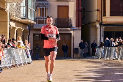 La carrera de Almazán aunó deporte y diversión.
