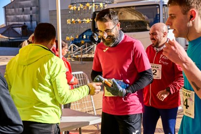 La carrera de Almazán aunó deporte y diversión.