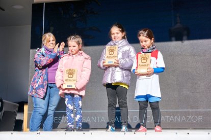 La carrera de Almazán aunó deporte y diversión.