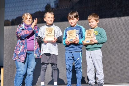 La carrera de Almazán aunó deporte y diversión.