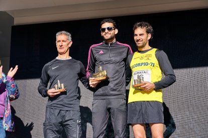 La carrera de Almazán aunó deporte y diversión.
