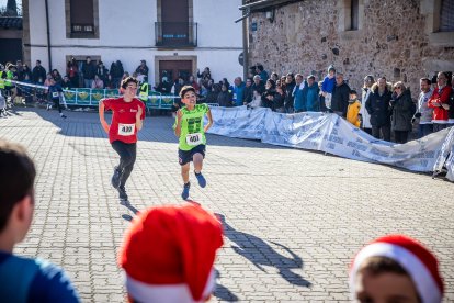 Sol y deporte para despedir el 2024 en El Royo.