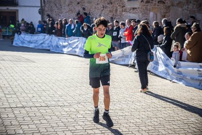 Sol y deporte para despedir el 2024 en El Royo.