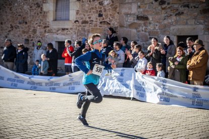 Sol y deporte para despedir el 2024 en El Royo.