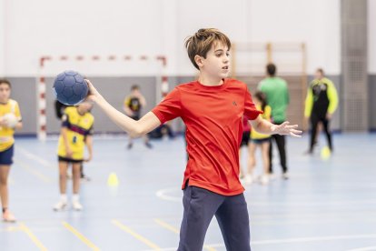 Diversión entre las futuras perlas del balonmano