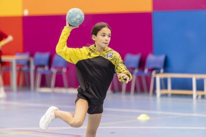 Diversión entre las futuras perlas del balonmano