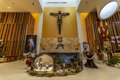 La Iglesia del Espíritu Santo se encuentra bellamente decorada