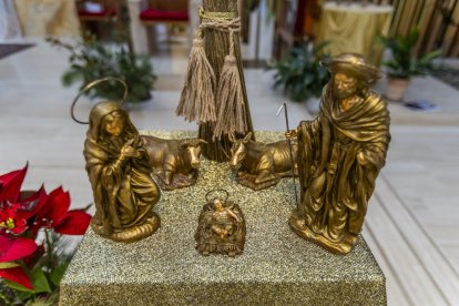 La Iglesia del Espíritu Santo se encuentra bellamente decorada