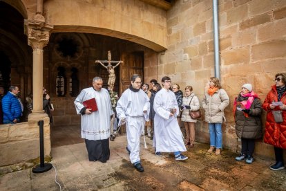 Numerosos fieles se acercaron a la Concatedral