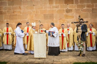 Numerosos fieles se acercaron a la Concatedral