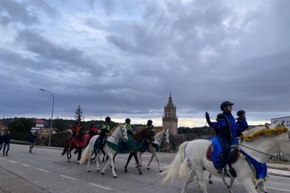 Sus Majestades recorrieron las calles de la localidad
