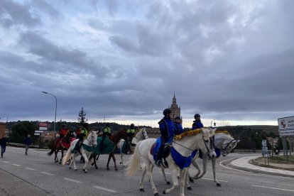 Sus Majestades recorrieron las calles de la localidad