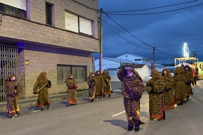 Sus Majestades recorrieron las calles de la localidad