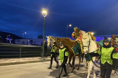 Sus Majestades recorrieron las calles de la localidad