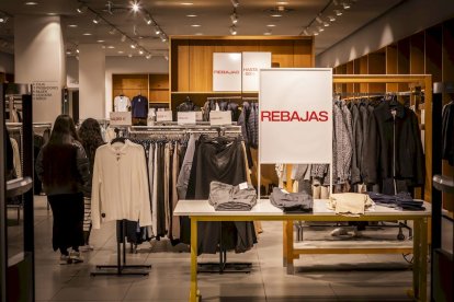 Buenas ofertas en las rebajas de las tiendas de Soria