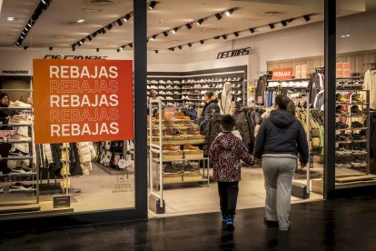 Buenas ofertas en las rebajas de las tiendas de Soria