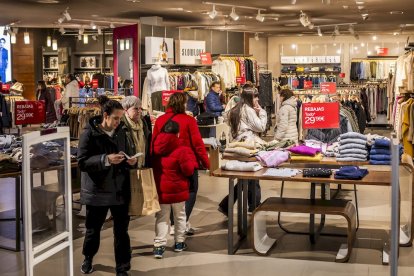 Buenas ofertas en las rebajas de las tiendas de Soria