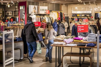 Buenas ofertas en las rebajas de las tiendas de Soria