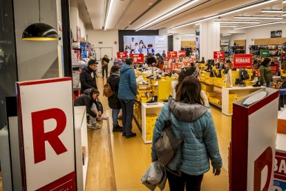 Buenas ofertas en las rebajas de las tiendas de Soria