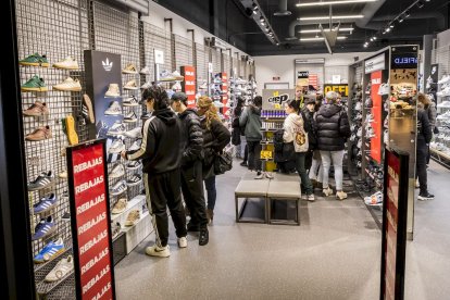 Buenas ofertas en las rebajas de las tiendas de Soria