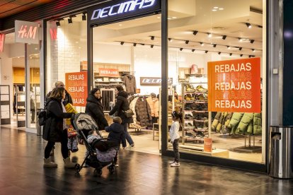 Buenas ofertas en las rebajas de las tiendas de Soria