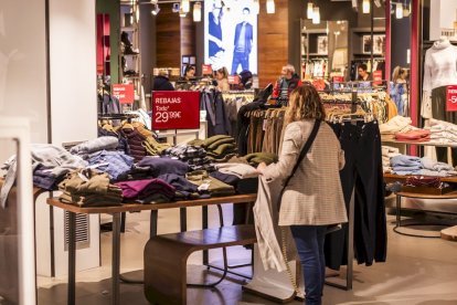 Buenas ofertas en las rebajas de las tiendas de Soria