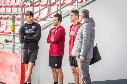 El encuentro estaba previsto a las 17.00 horas de este domingo.