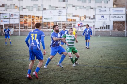 El San José gana el derbi y se mete de lleno en la lucha por el play off de ascenso.