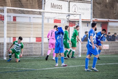 El San José gana el derbi y se mete de lleno en la lucha por el play off de ascenso.