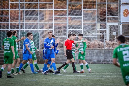 El San José gana el derbi y se mete de lleno en la lucha por el play off de ascenso.