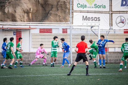 El San José gana el derbi y se mete de lleno en la lucha por el play off de ascenso.
