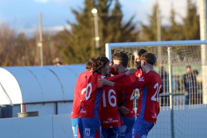 El Numancia B sigue en puestos de playoff