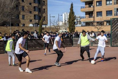 Los alumnos de formación profesional celebran su patrón