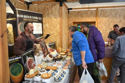La de Abejar es la única feria monoespecífica de la trufa que se celebra en Castilla y León