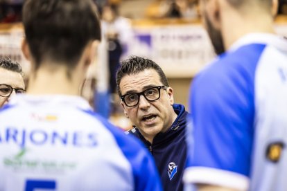 Victoria de los sorianos en el choque previo a la Copa del Rey