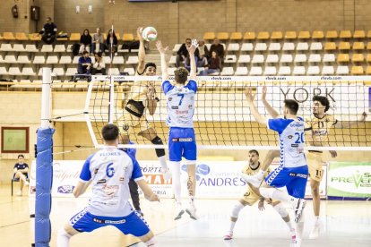 Victoria de los sorianos en el choque previo a la Copa del Rey