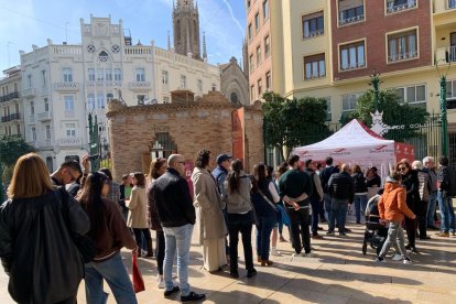 Largas colas para probar el manjar soriano