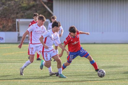 Los sorianos empataron ante el líder