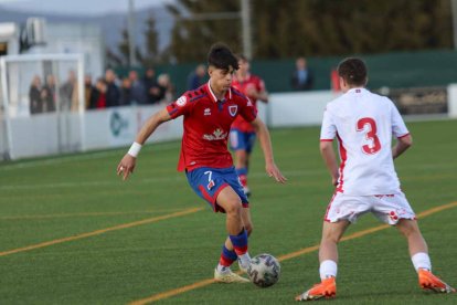 Los sorianos empataron ante el líder