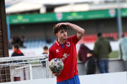 Los sorianos empataron ante el líder