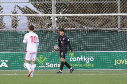 Los sorianos empataron ante el líder