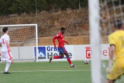 Los sorianos empataron ante el líder