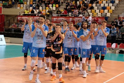 Los celestes ganan 3-0 al Melilla y pasan de ronda en la Copa del Rey.