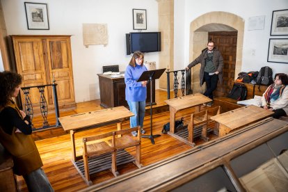 Lectura durante 12 horas en el aula del poeta del Instituto Antonio Machado.